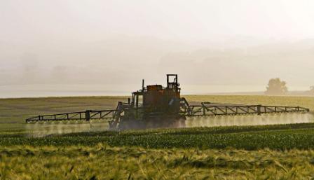 Управлением Россельхознадзора с помощью ФГИС «Сатурн» осуществляется контроль за безопасным обращением с пестицидами и агрохимикатами